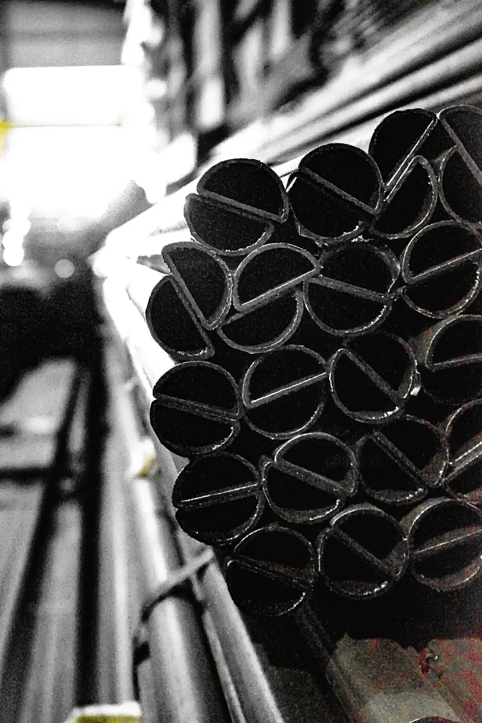 Semi-oval steel tube bundle, D-shaped cut ends
